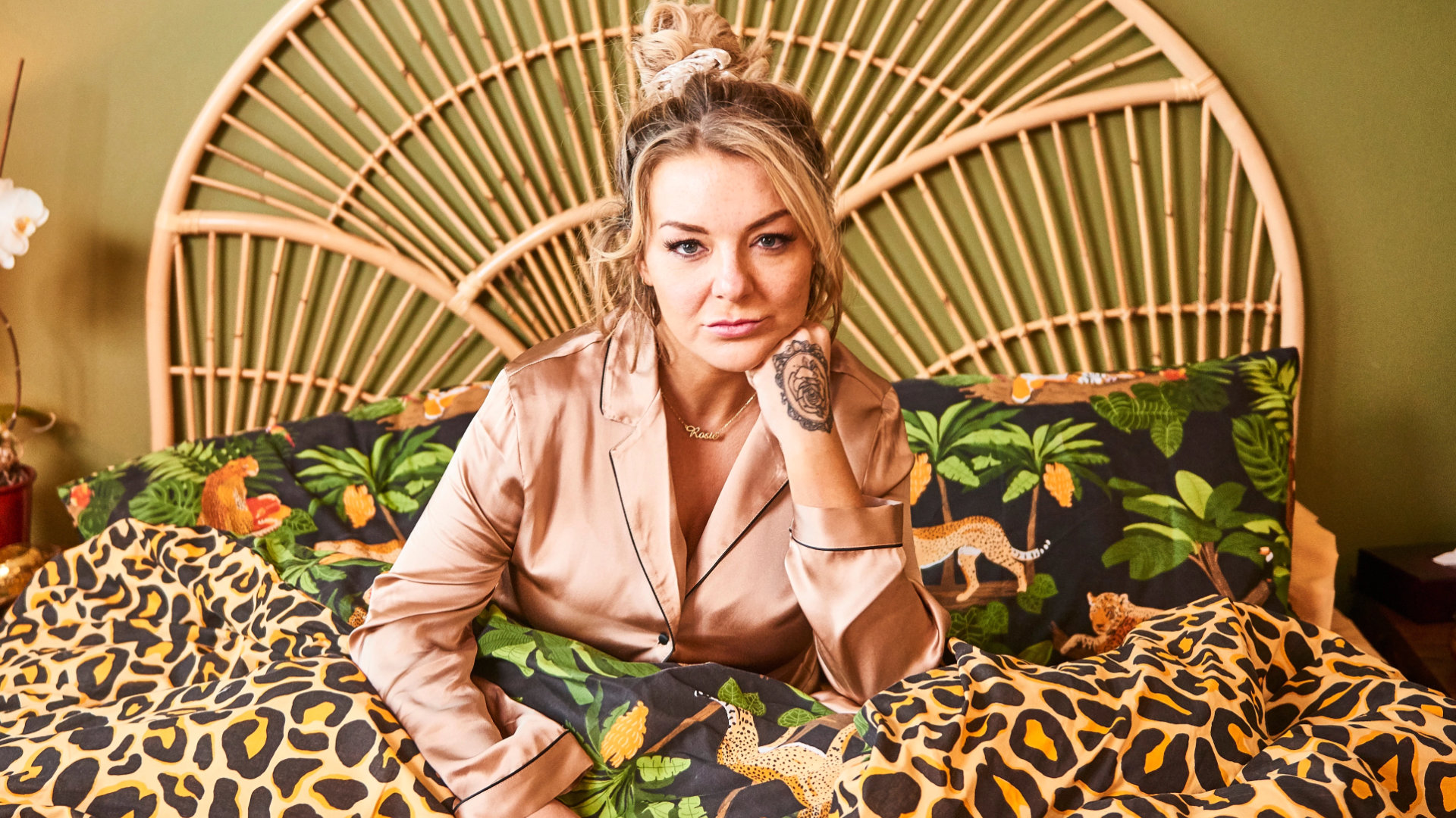 Sheridan Smith, Pauline McLynn, Adelle Leonce & Lewis Reeves Star in ‘Rosie Molloy Gives Up Everything’